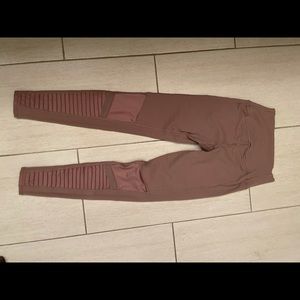 Alo leggings